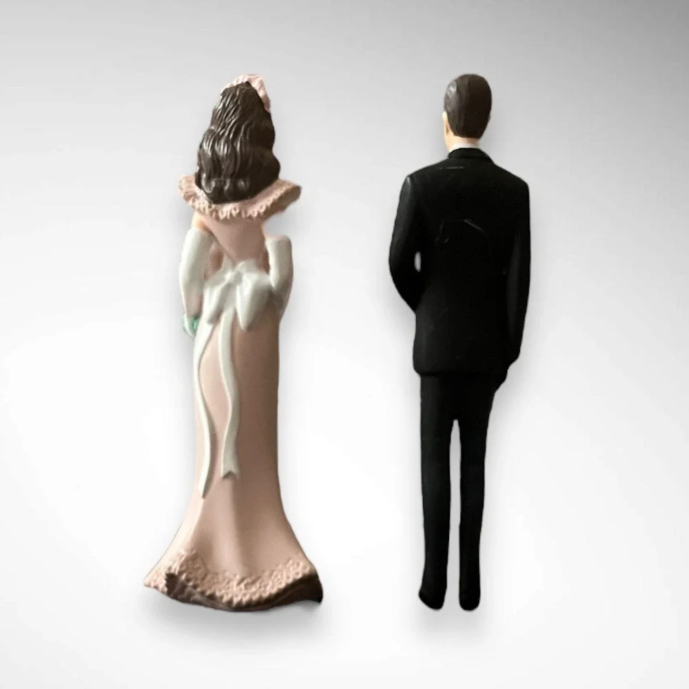 WILTON Vintage 1991 Bride and Groom Cake‎ Toppers 4.5